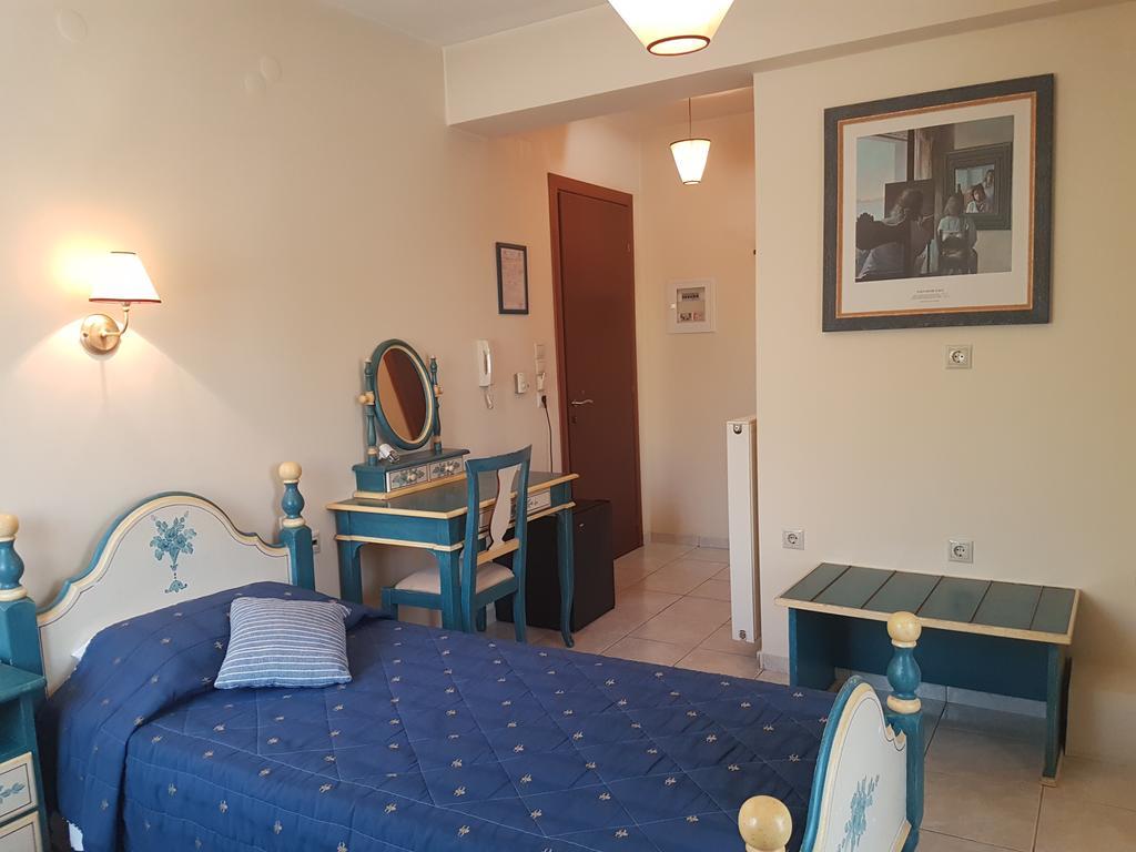 Yiannis Apartments Янина Екстериор снимка