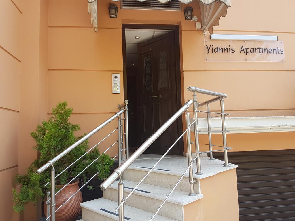 Yiannis Apartments Янина Екстериор снимка