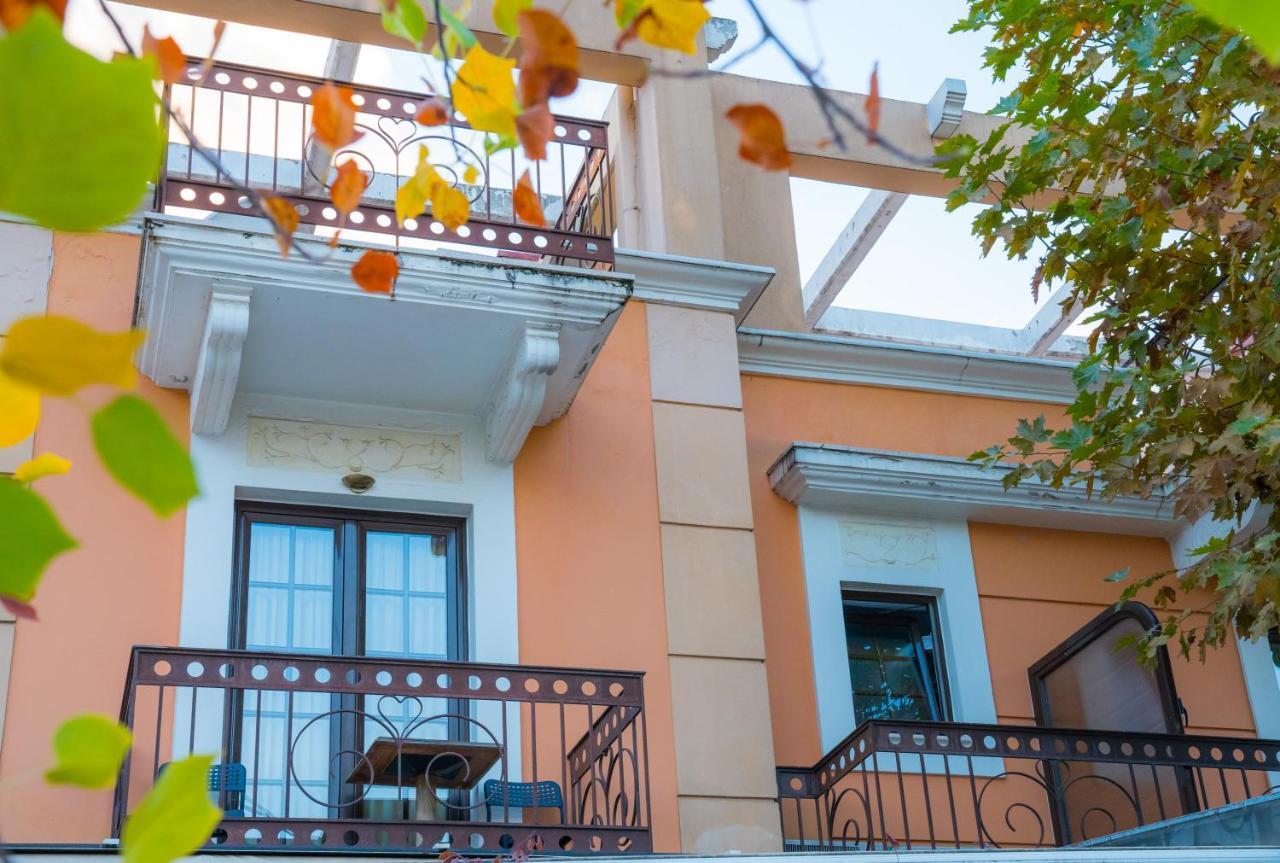 Yiannis Apartments Янина Екстериор снимка