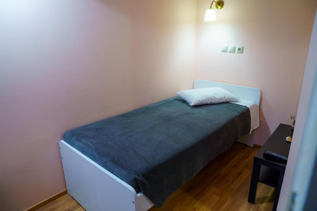 Yiannis Apartments Янина Екстериор снимка